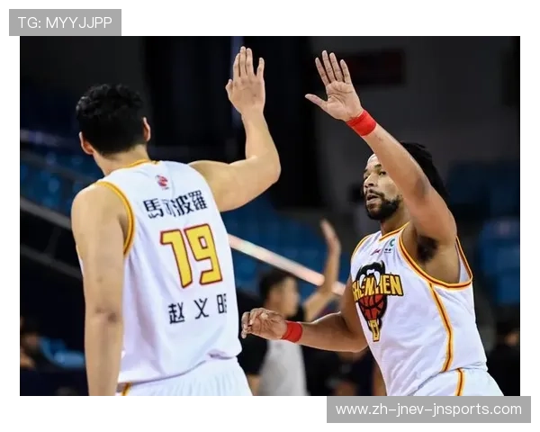 腾讯体育今日直播：CBA篮球与足球内容区别